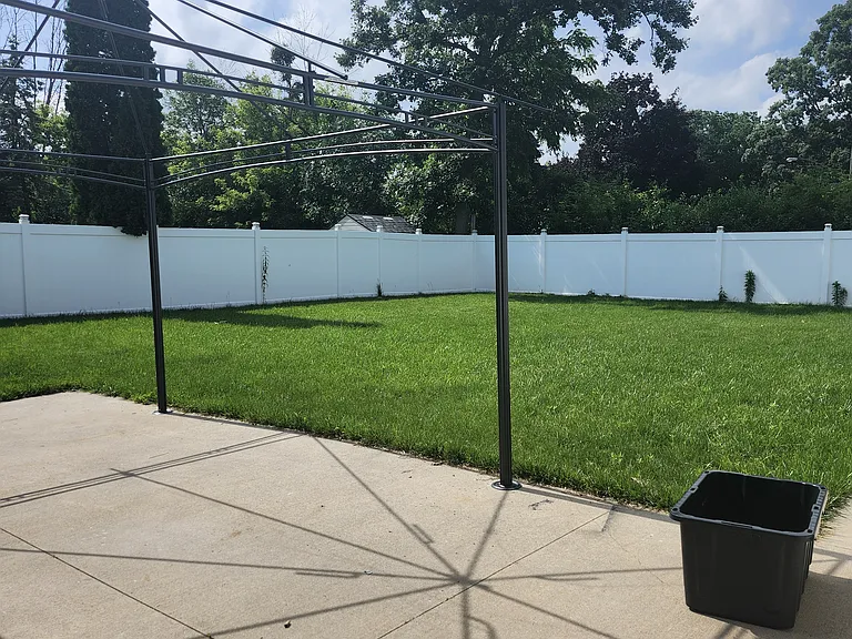 31 Woodmere Ct — Photo 19