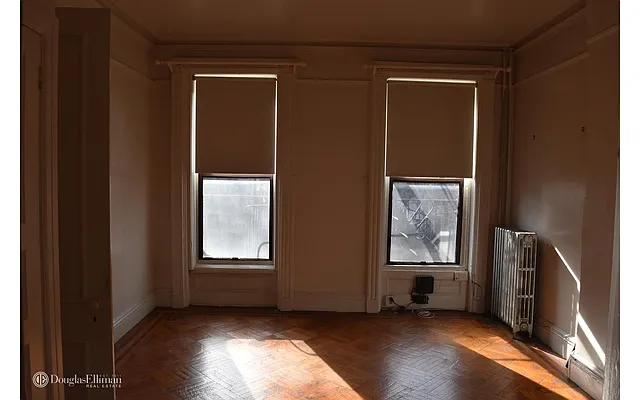 Rented by Douglas Elliman | media 20