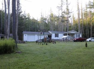 89 Valley View Dr, Newfoundland, PA 18445
