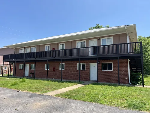 2401 W Main St Photo 1