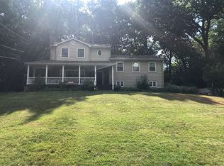 95 N Spruce St, Ramsey, NJ 07446