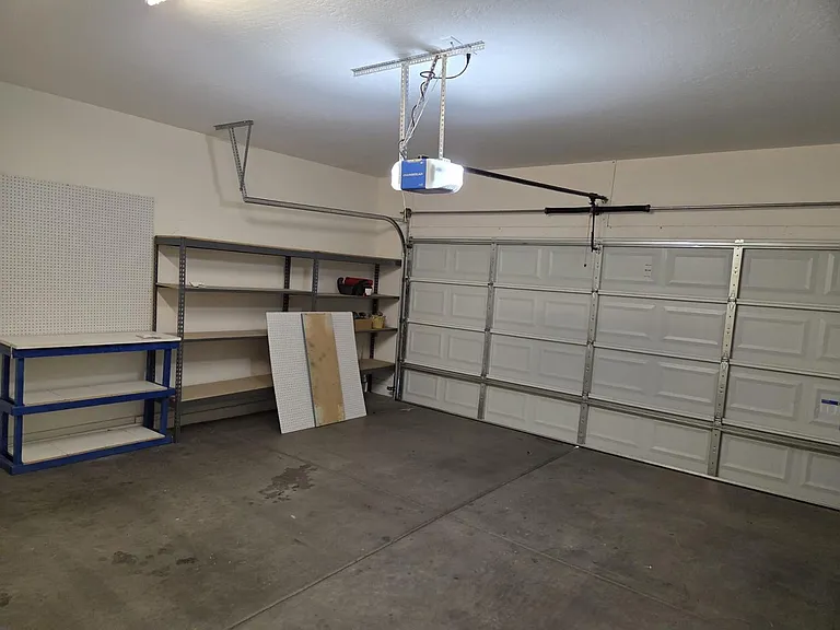 1828 E Beverly Rd — Photo 32