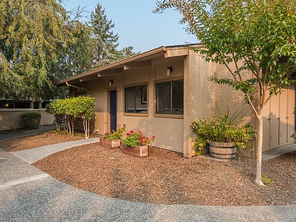 5th image of 2807 Yulupa Ave #2