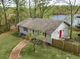 2 A St, East Wareham, MA 02538
