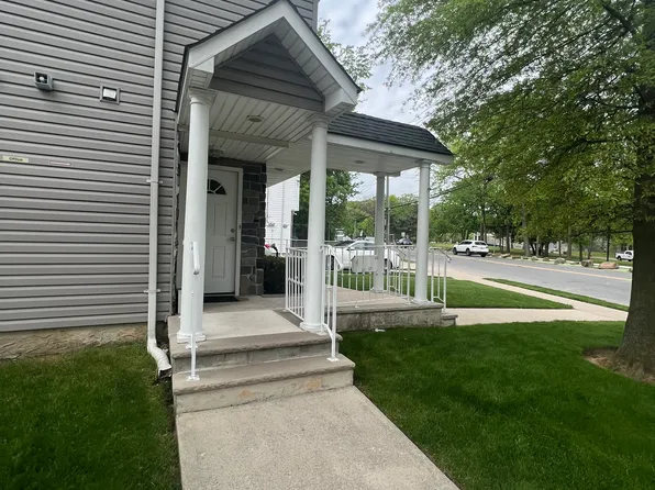 1023 Forest Hill Road image 7 of 12