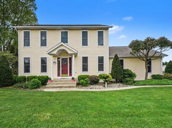 18760 Madison Ct, Goshen, IN 46528