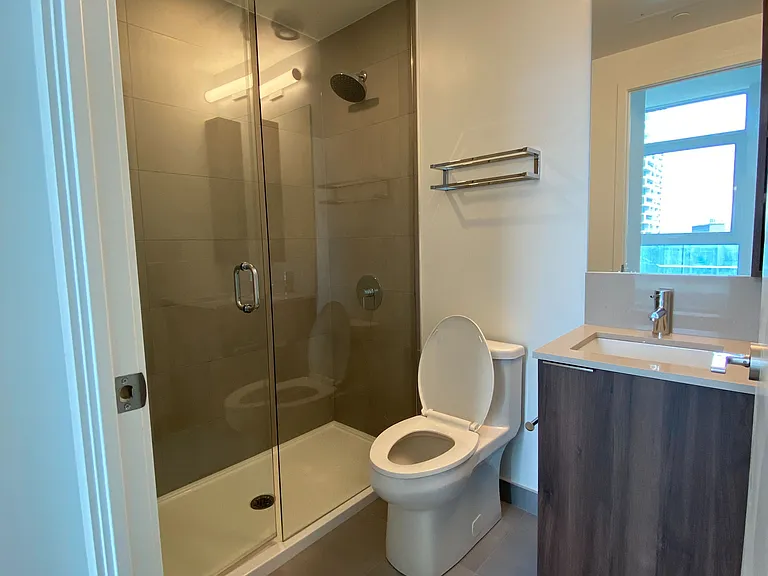 7890 Jane St #801 — Photo 8