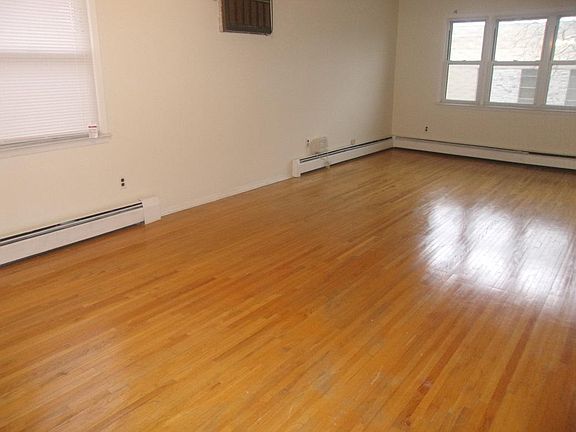 2nd image of 27-03 203rd St
