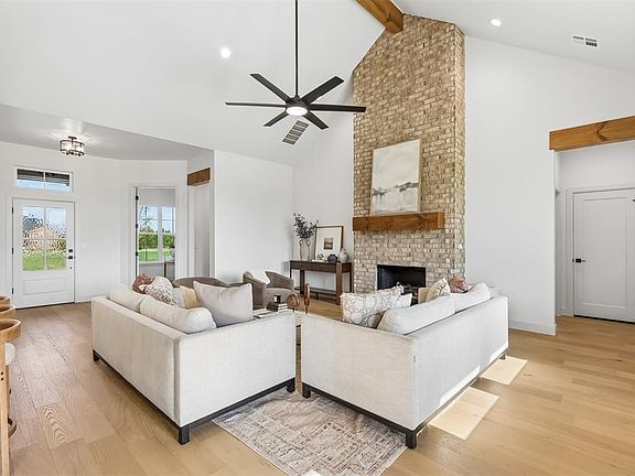 5th image of 9560 Regado Ct