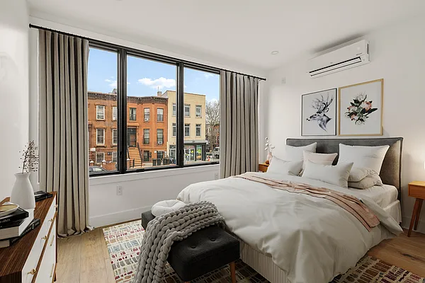 Rented by Compass | media 12