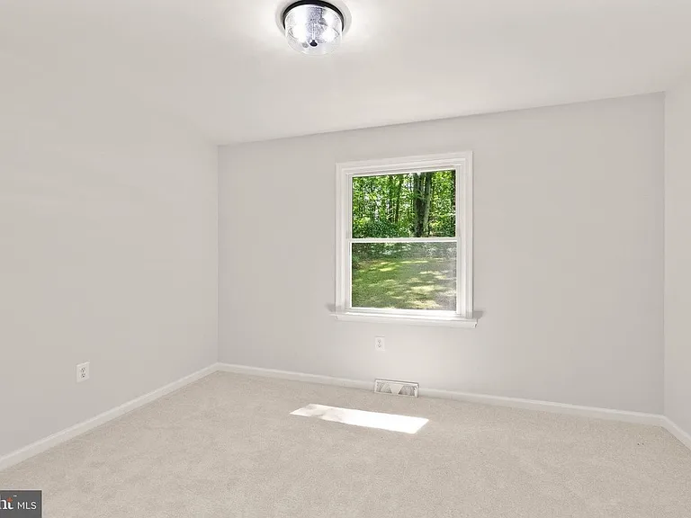 14863 Prestige Dr — Photo 6