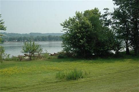 4th image of 983 Us Highway 42 E