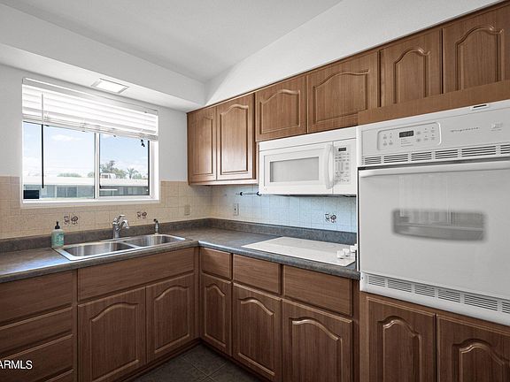 2nd image of 10715 W ABBOTT Avenue