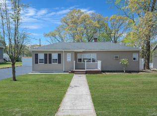94 Rosemary Lane, Centereach, NY 11720