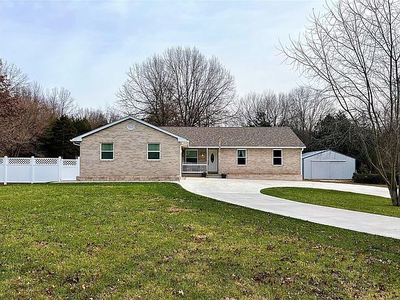 2nd image of 5168 Saint Michaels Ln
