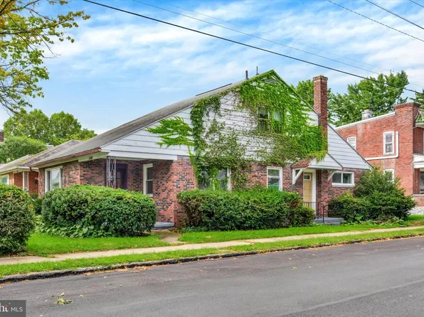 2438 Green St, Harrisburg, PA 17110