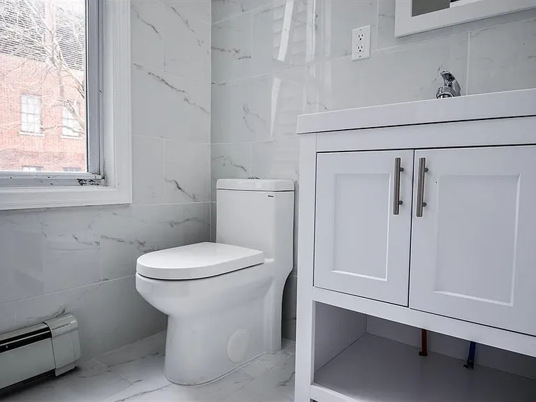 17 Troy St #2 — Photo 11
