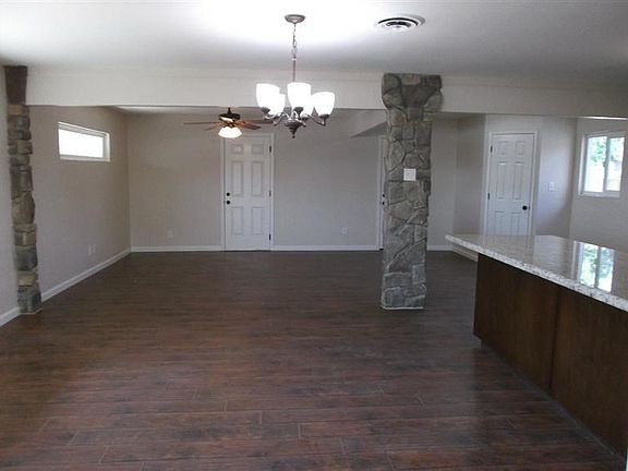 3rd image of 3216 Earnest Ct