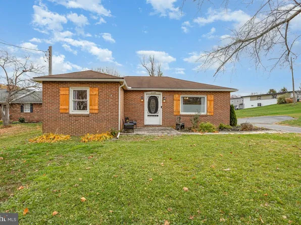 2138 Oreville Rd, Lancaster, PA 17601