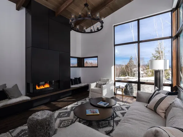 224 Wildewood Lane #13, Stowe, VT 05672