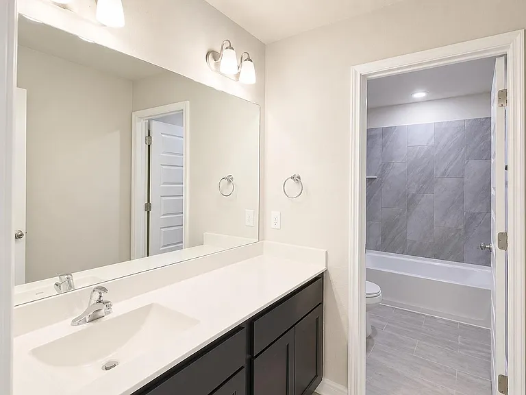 2156 Griffith Dr — Photo 10