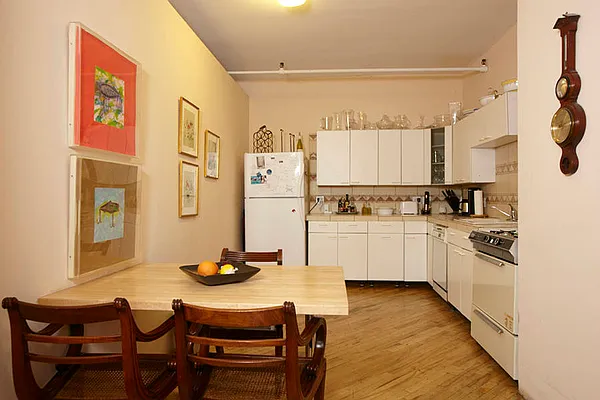 Sold by Town Residential | media 8