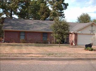 10768 Indigo Ln, Flint, TX 75762