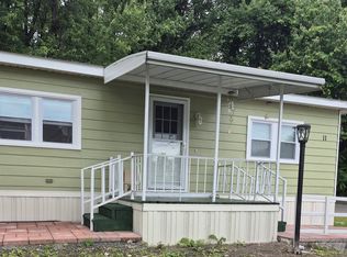 11 Eastview Rd, Southington, CT 06489