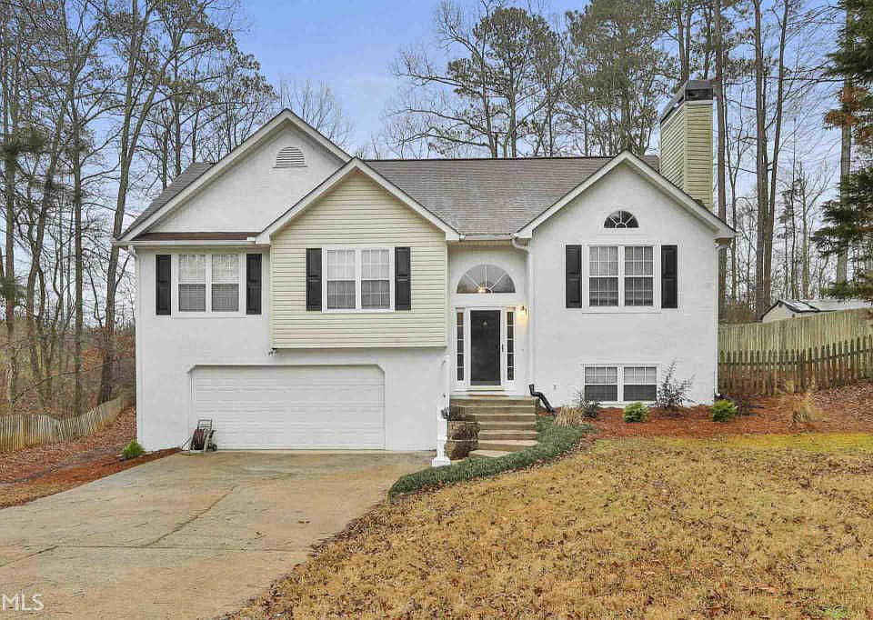 1st image of 85 Northfield Dr
