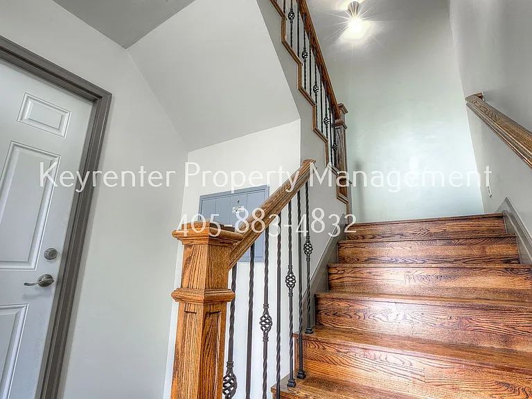 1308 NW 16th St — Photo 9