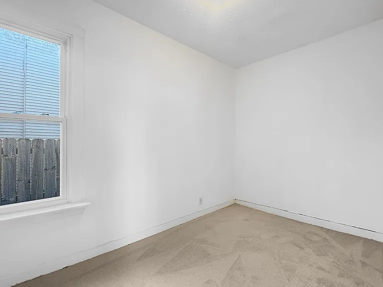 728 Baxter St SE #1 — Photo 3