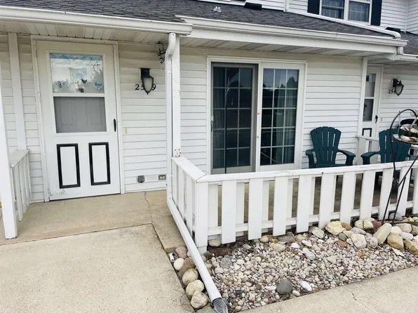 2549 North Lexington Drive, Janesville, WI 53545