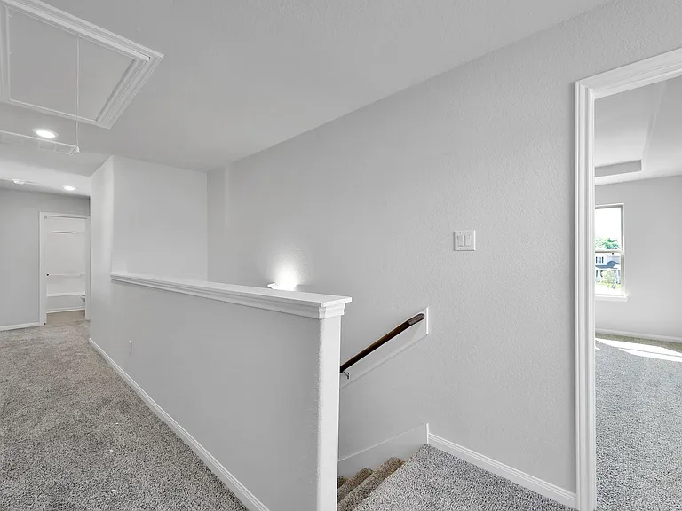 2140 Cedar Bend Dr — Photo 22