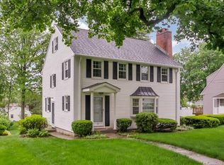 12 Glenbrook Rd, West Hartford, CT 06107
