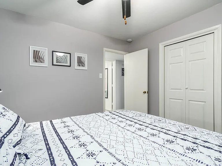 312 Warren St — Photo 33