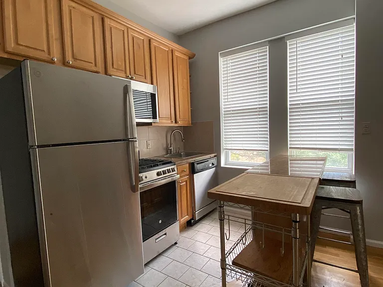 734 Adams St #5C — Photo 16