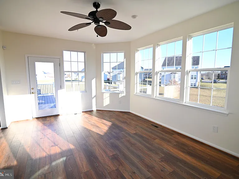 7001 Chaptico Ct — Photo 42