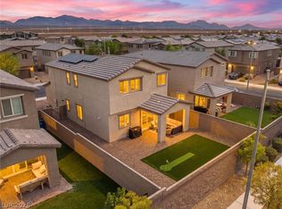 2915 Roaming Palmer Rd, North Las Vegas, NV 89086