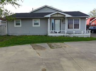 1105 E 4th Street Rd, Seymour, IN 47274