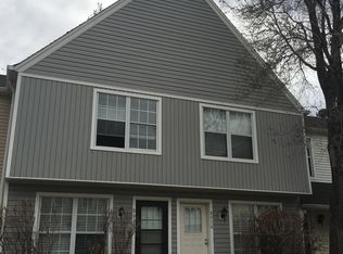 8948 W Dartmouth Pl, Lakewood, CO 80227