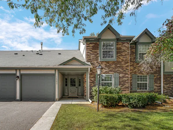 1582 Burr Oak Ct APT D, Wheaton, IL 60189