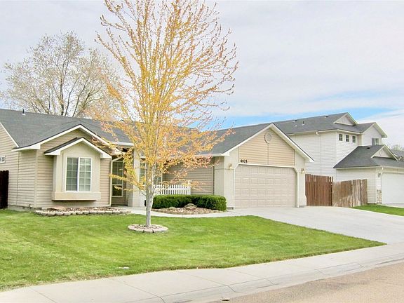 2nd image of 4925 Asbury Way