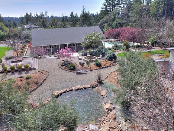 5th image of 495 Towhee Dr