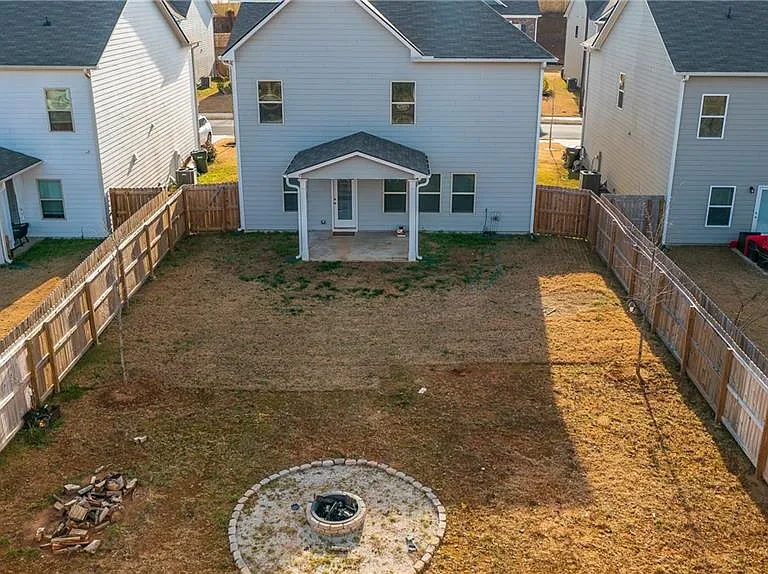 5317 Burrus Ln — Photo 44