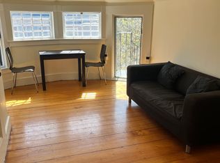 302 Brookline St #3, Cambridge, MA 02139