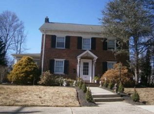 325 Rosedale Dr, Pottstown, PA 19464