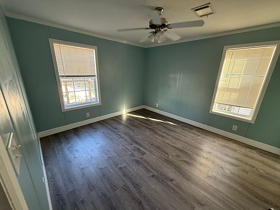 5th image of 128 Park Blvd