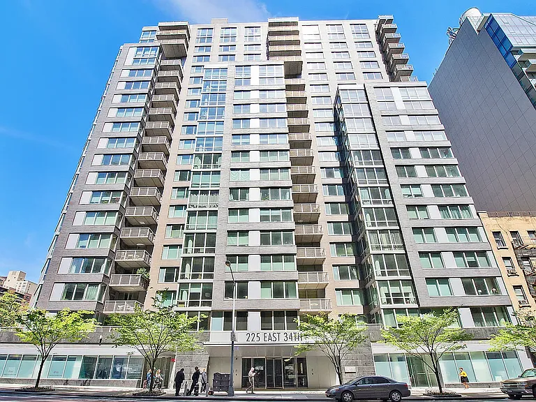 225 E 34th St #7B — Photo 11