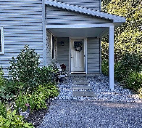 4th image of 21 Twin Mountain Dr