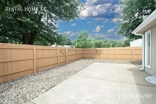 15917 W 153rd St — Photo 31